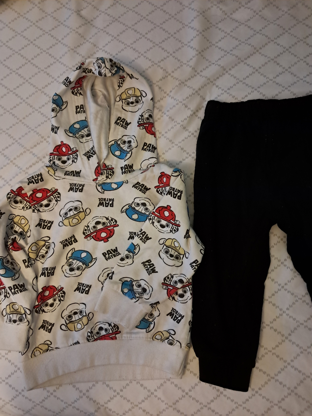 Nickelodeon Paw Patrol White Hoodie & Black Pants Set